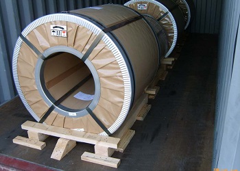 Coil downender machine for heavy steel coils