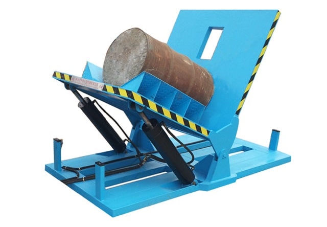 Hydraulic tilter turn over heavy rolls, barrel and buckets